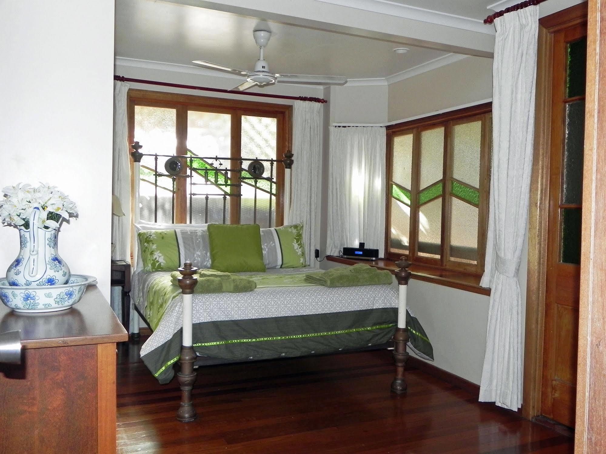 Airlie Waterfront Bed & Breakfast Airlie Beach Zewnętrze zdjęcie