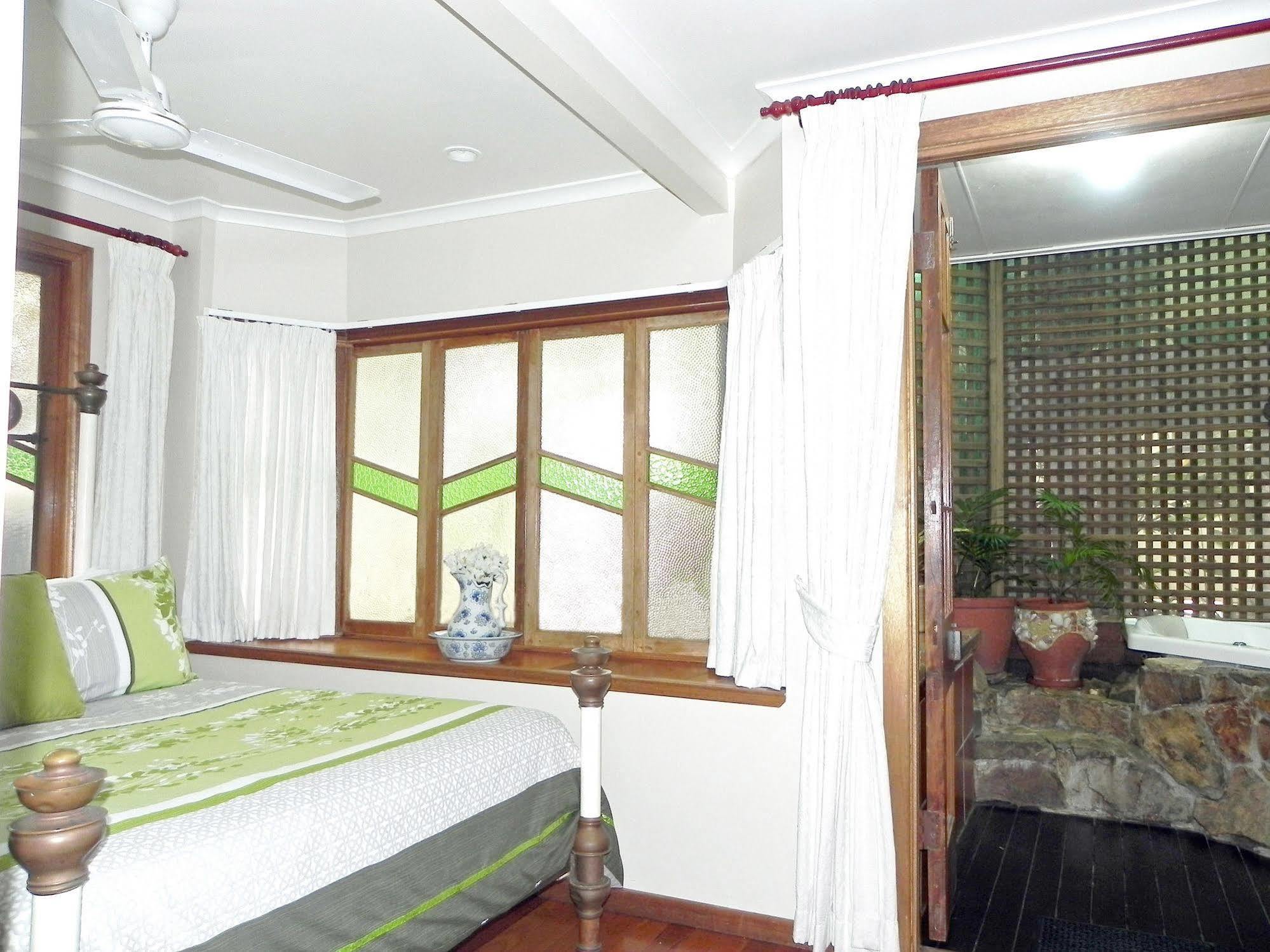 Airlie Waterfront Bed & Breakfast Airlie Beach Zewnętrze zdjęcie